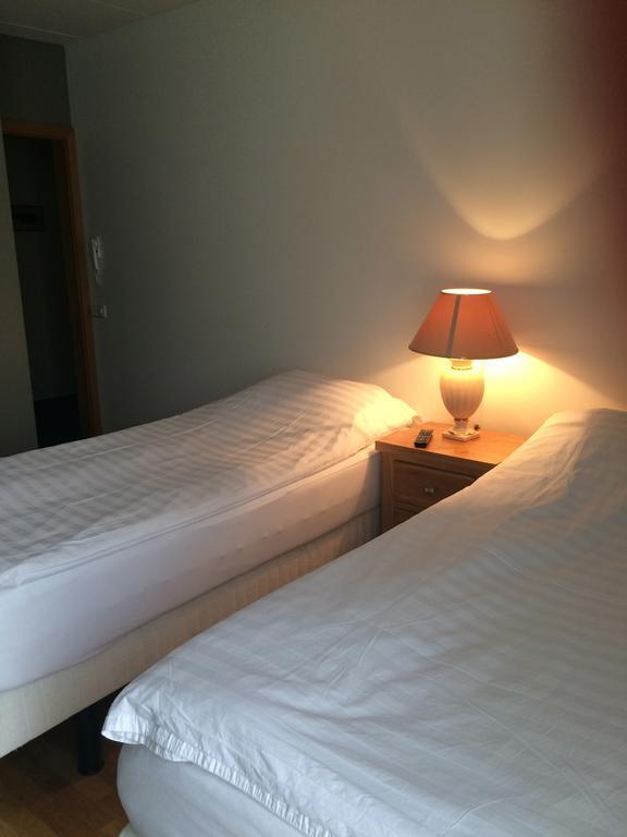 Hotel Ibudir Apartments Akureyri Szoba fotó