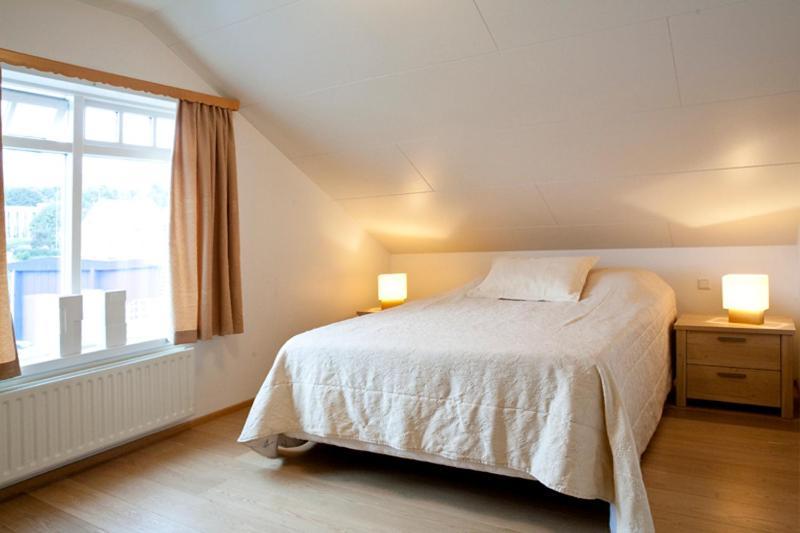 Hotel Ibudir Apartments Akureyri Szoba fotó